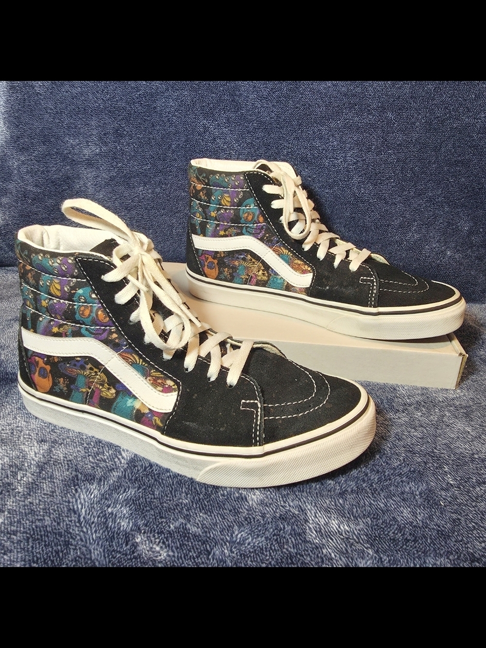 Vans Sk8-Hi in the "Trippy Drip"